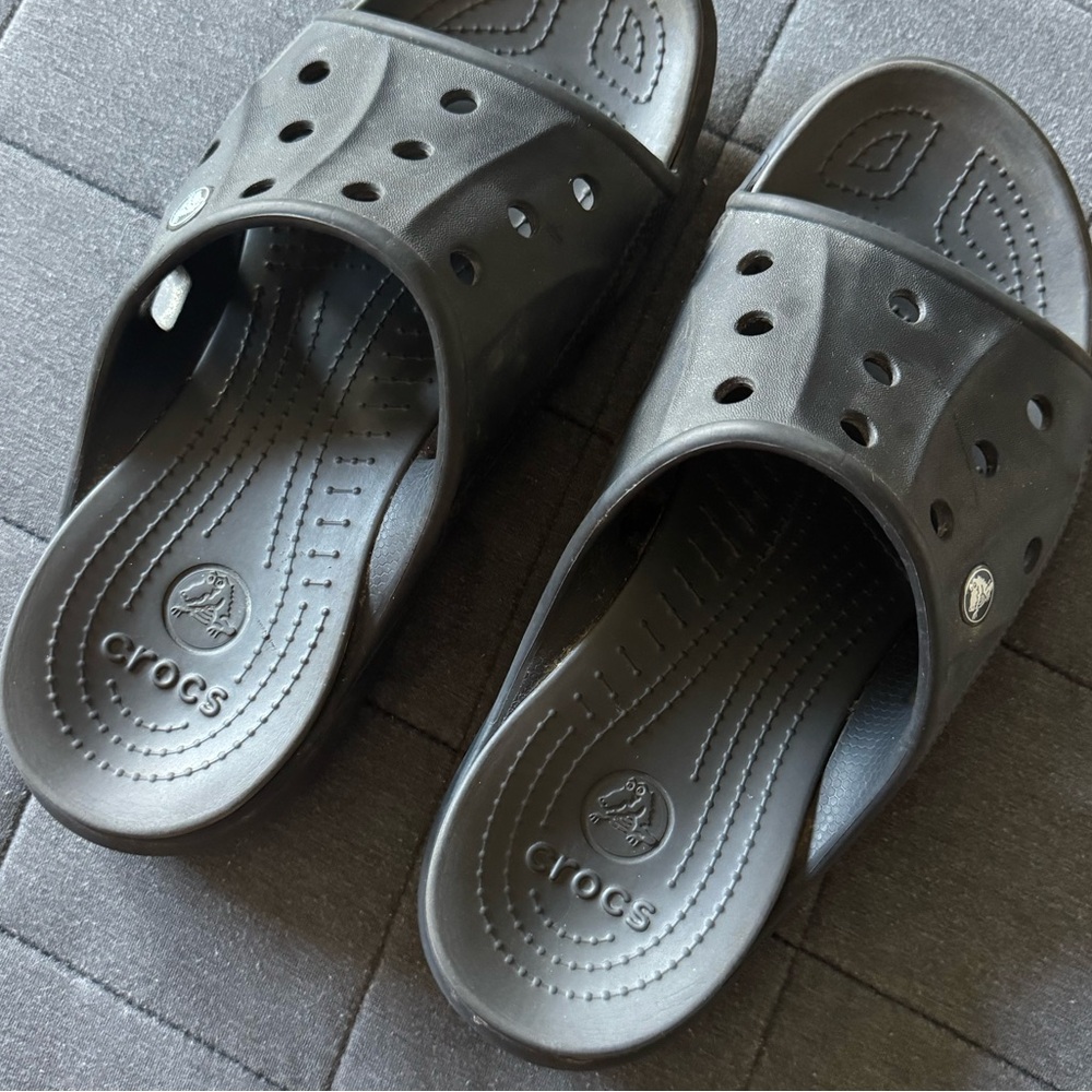 Crocs! - Picture 2 of 5